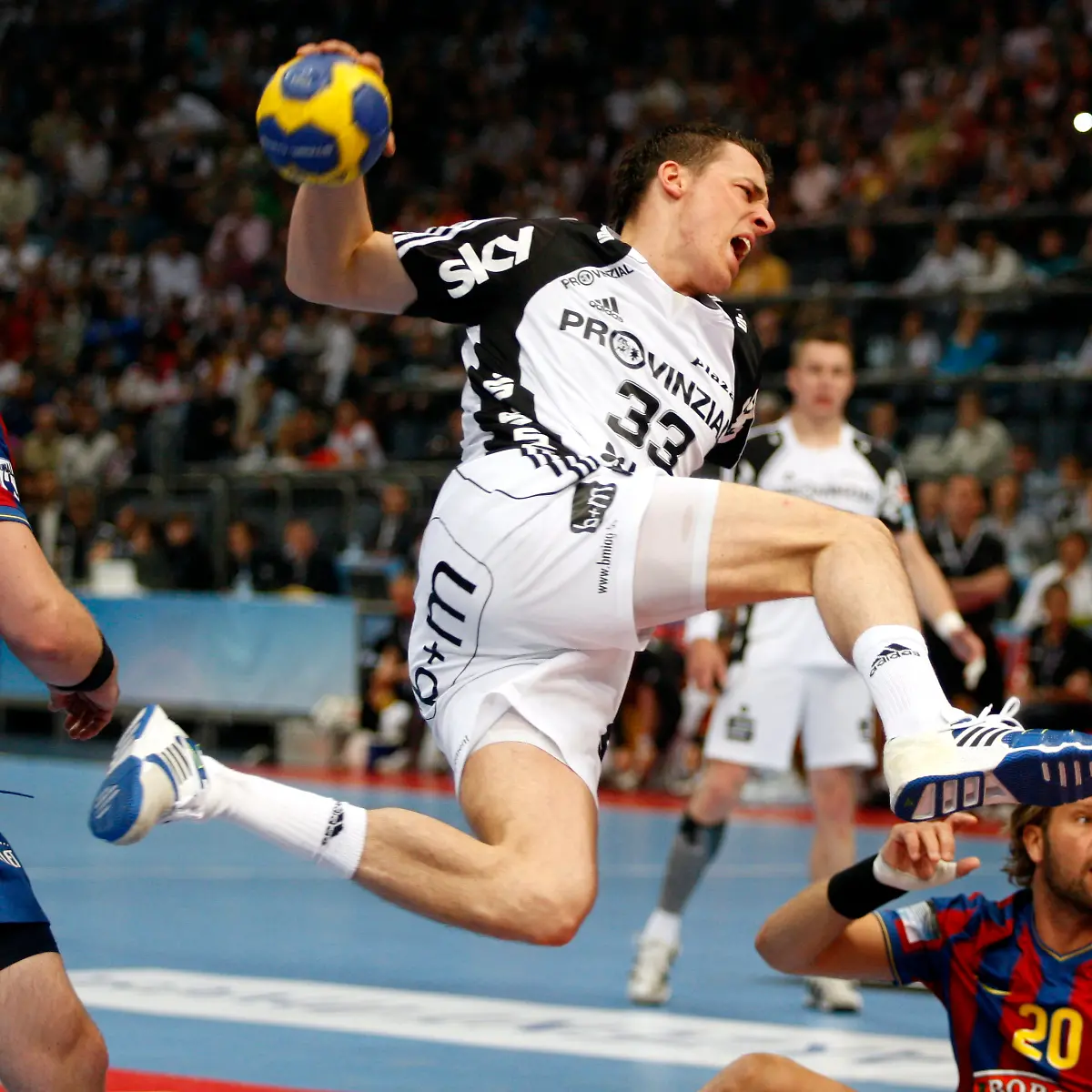 Germany-Handball-Champions-League-RPF105-jpg8395128105597159666
