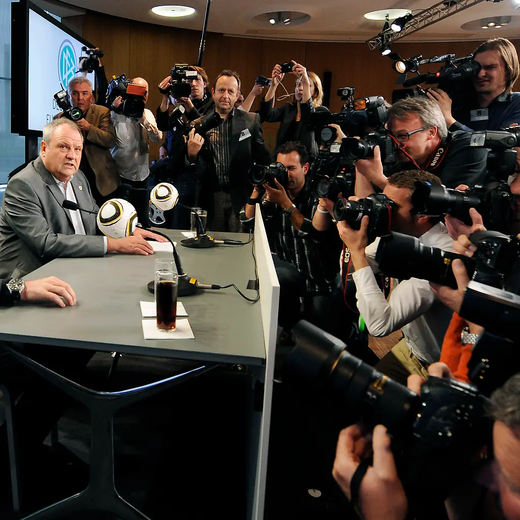 Germany-Soccer-WCUP-Squad-MSTU105-jpg4370958163324684861