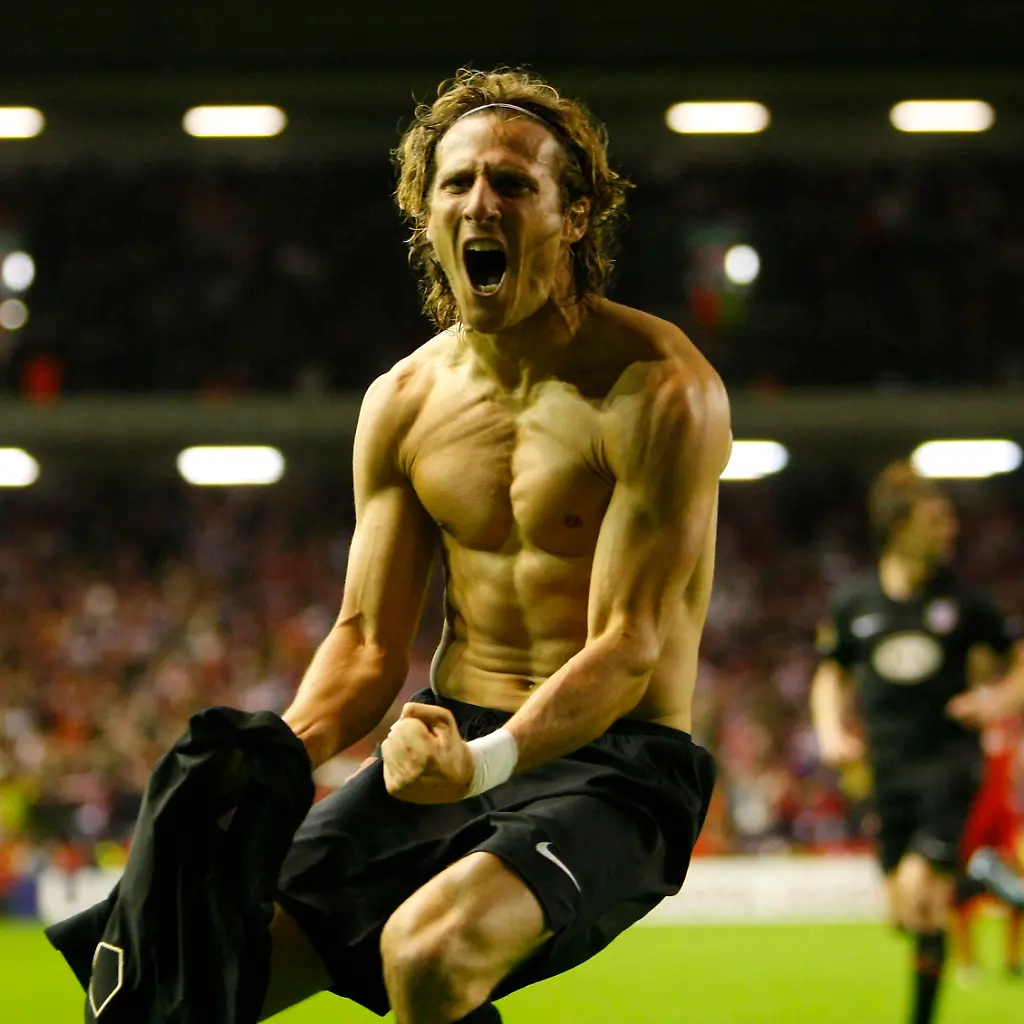 CORRECTION-Britain-Soccer-Europa-League-MJS116-jpg7006035314006985493