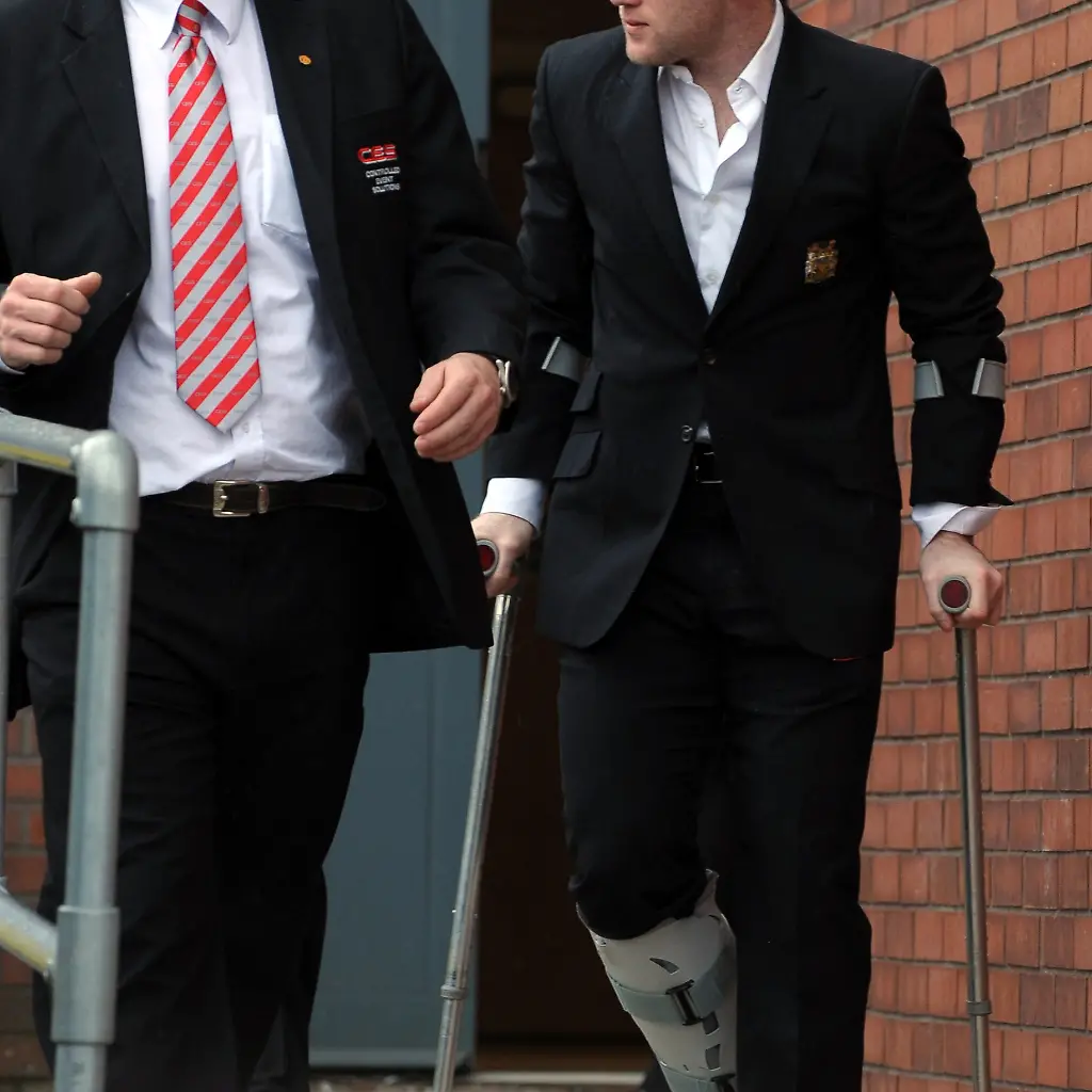 Britain-Soccer-Wayne-Rooney-Injury-LTS109-jpg5468323855565606790