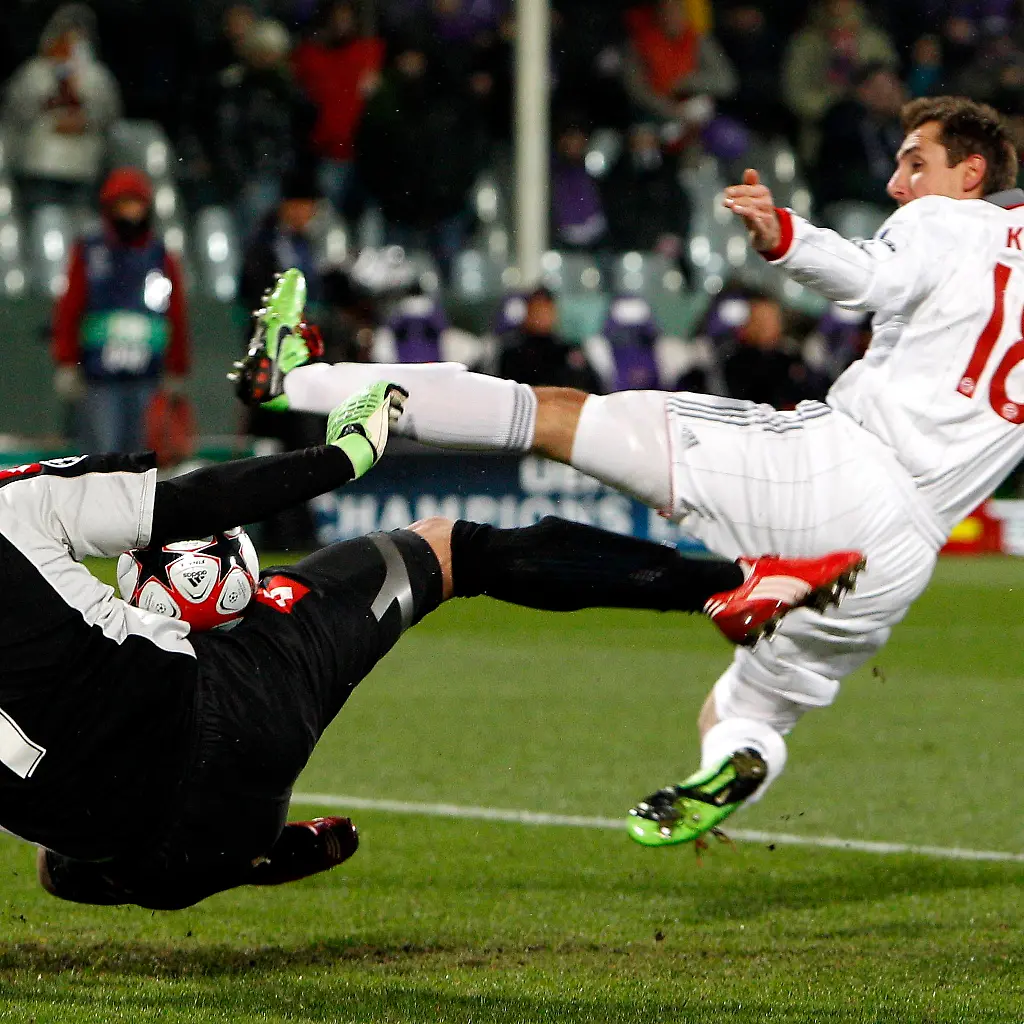 2010-03-09T212554Z-01-SRE108-RTRMDNP-3-SOCCER-CHAMPIONS-JPG6834101124781760082