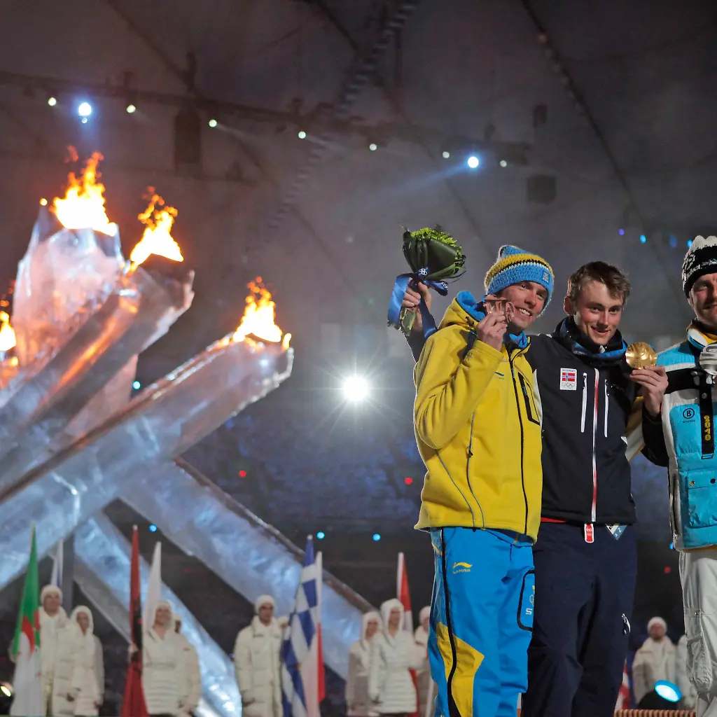 Vancouver-Olympics-Closing-Ceremony-OLYCL164-jpg5811553910592016728
