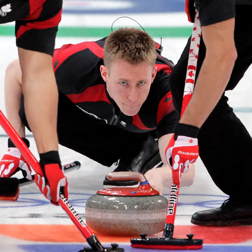 Vancouver-Olympics-Curling-OLYMG130-jpg7092678885208384885