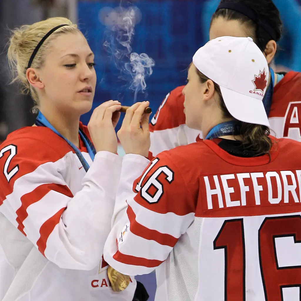 1267170945943-Vancouver-Olympics-Ice-Hockey-OLYWH-jpg1768140013154955244