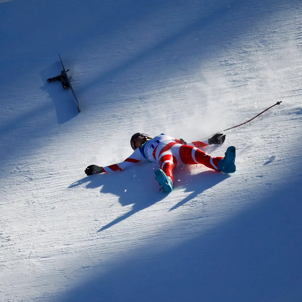 OLY342-OLYMPICS-ALPINE-SKIING-DOWNHILL-0217-11-JPG7432492203811398849