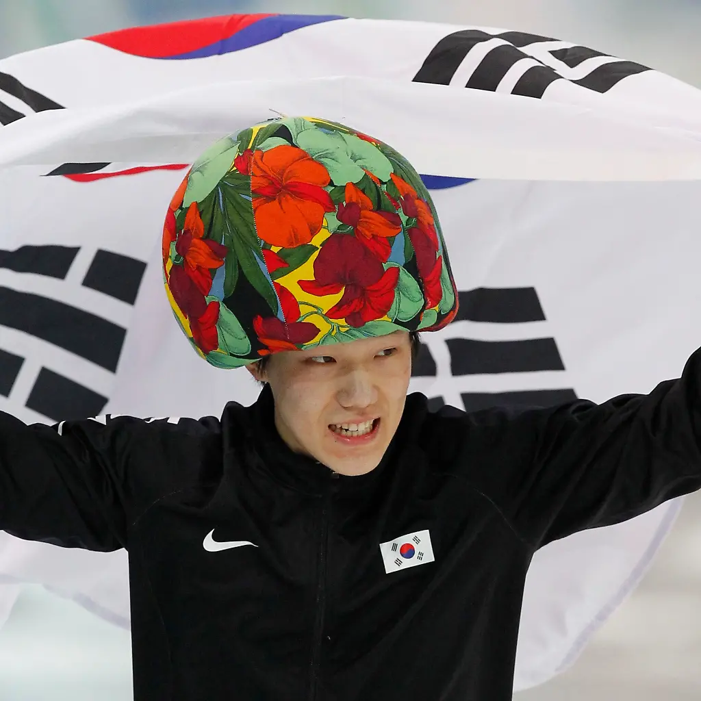 Vancouver-Olympics-Speed-Skating-OLYSS196-jpg9013899958702444301