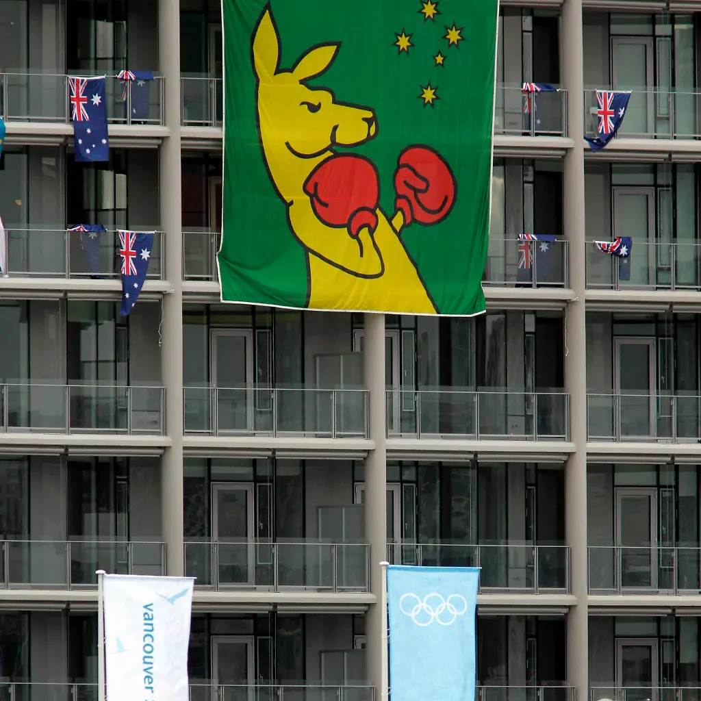 Vancouver-Olympics-Australia-Flag-Flap-OLY103-jpg8714345006892935337