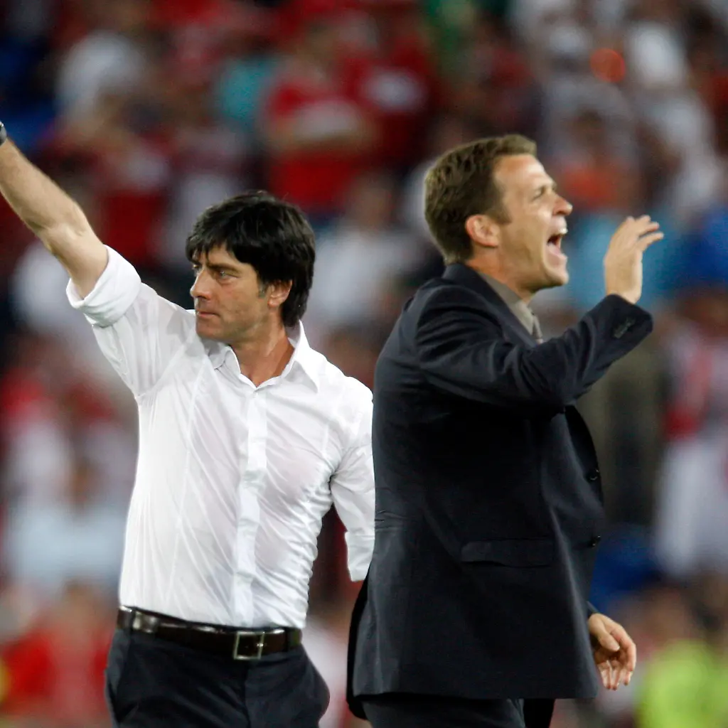 Deu-Fussball-Loew-FRA108-jpg6703990728017017899