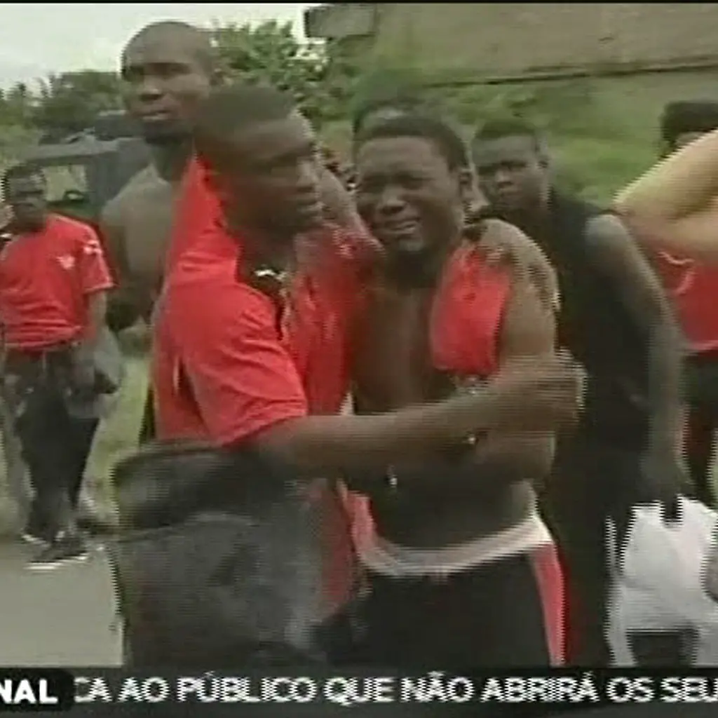Angola-Togo-Bus-Attacked-Soccer-TOK802-jpg572473438991994060