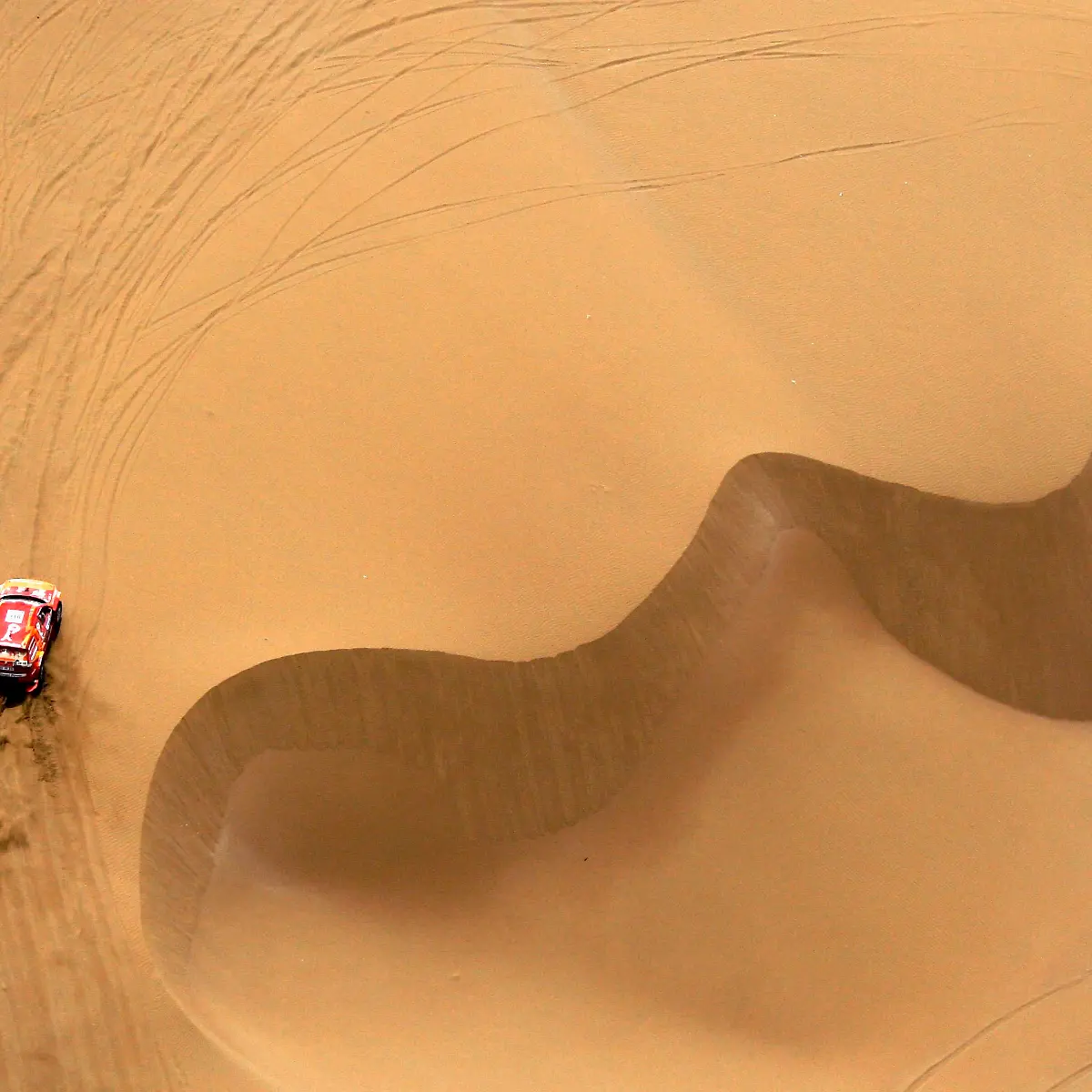 JNA10-RALLY-DAKAR-0107-11-JPG8878918974042965313