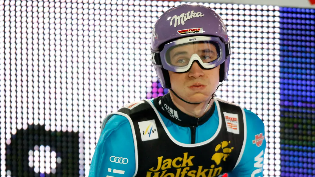 Germany-Ski-Jumping-Four-Hills-MAS130-jpg8703404885101389033