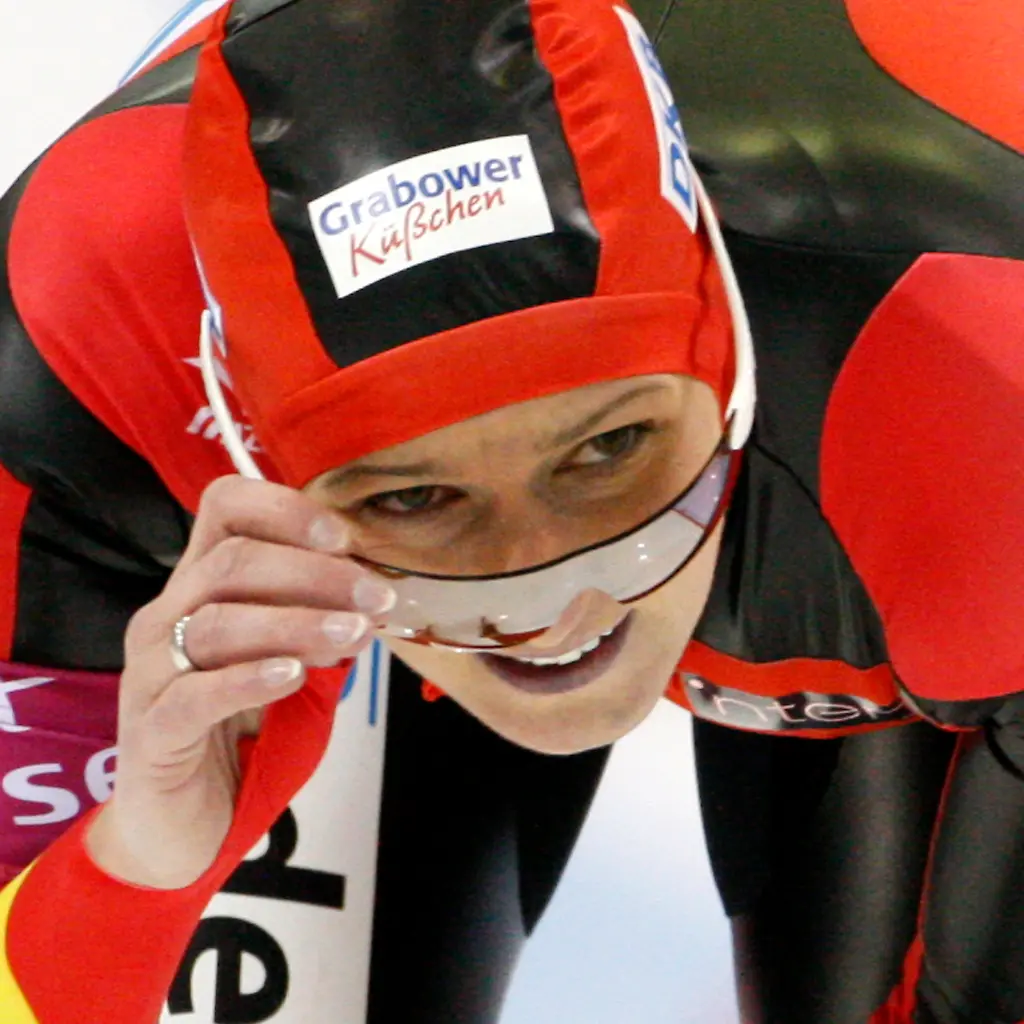 World-Cup-Speedskating-UTCB207-jpg7947067503447904880