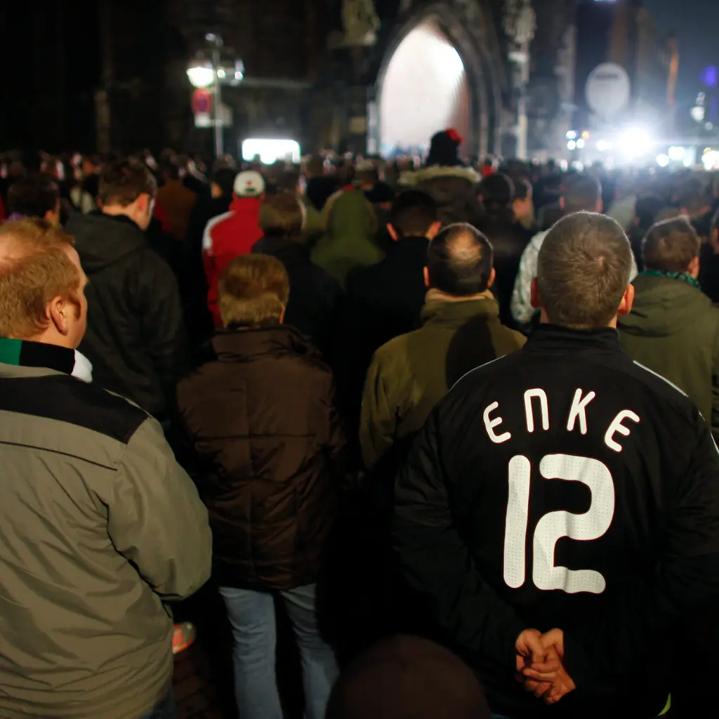 TPE22-SOCCER-GERMANY-ENKE-1111-11-JPG5095226405126366460