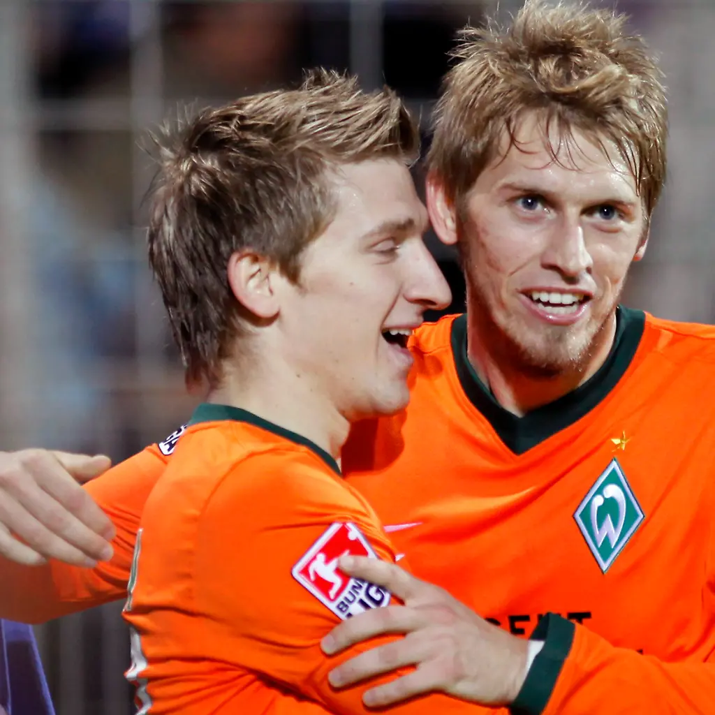 EIS11-SOCCER-GERMANY-1025-11-JPG6090469510306682836