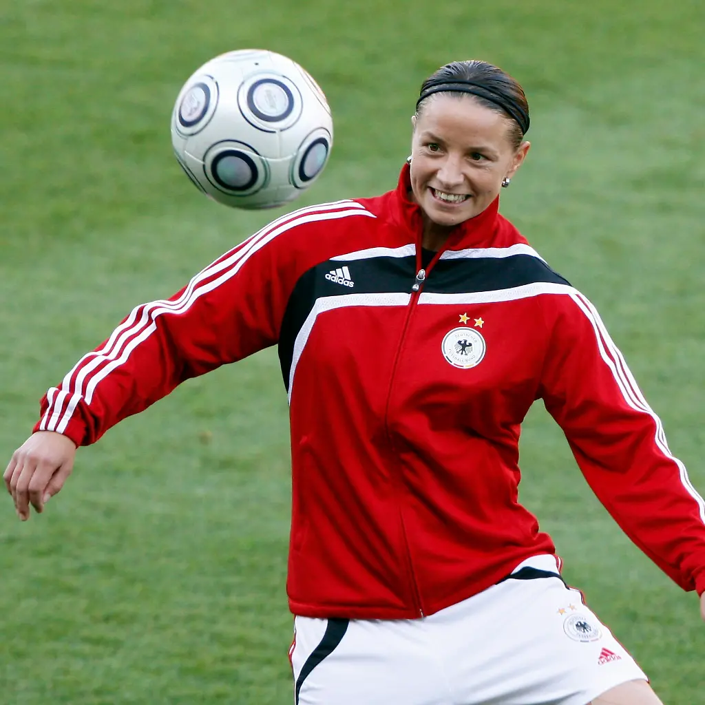 APTOPIX-Finland-Soccer-Women-s-Euro-2009-MAS114-jpg863112790346853267