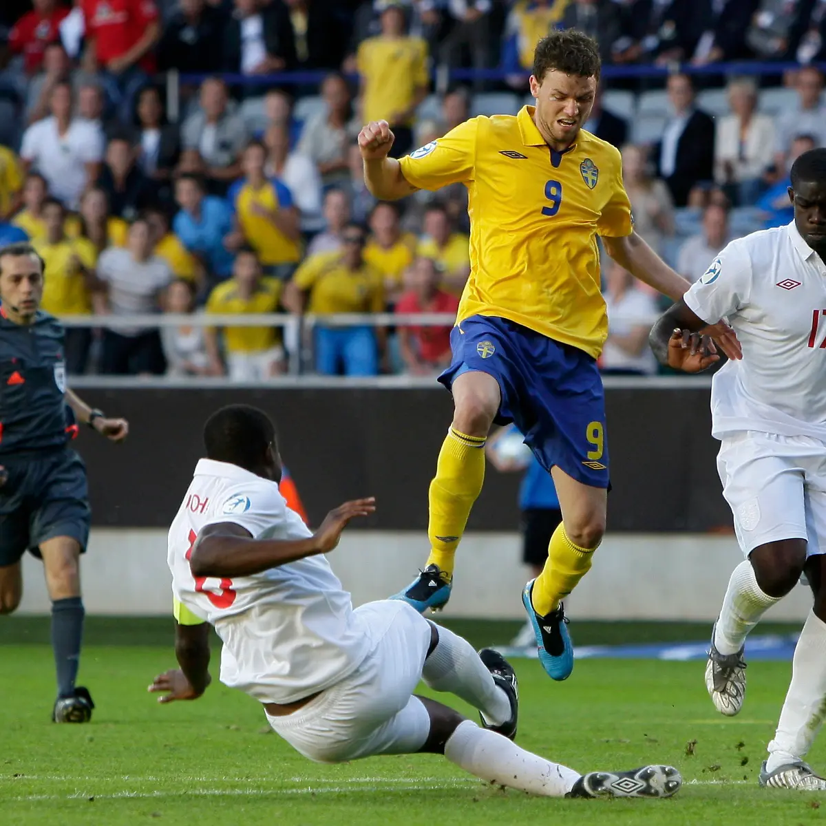 SWE253-SOCCER-0626-11-JPG1263916388271497930