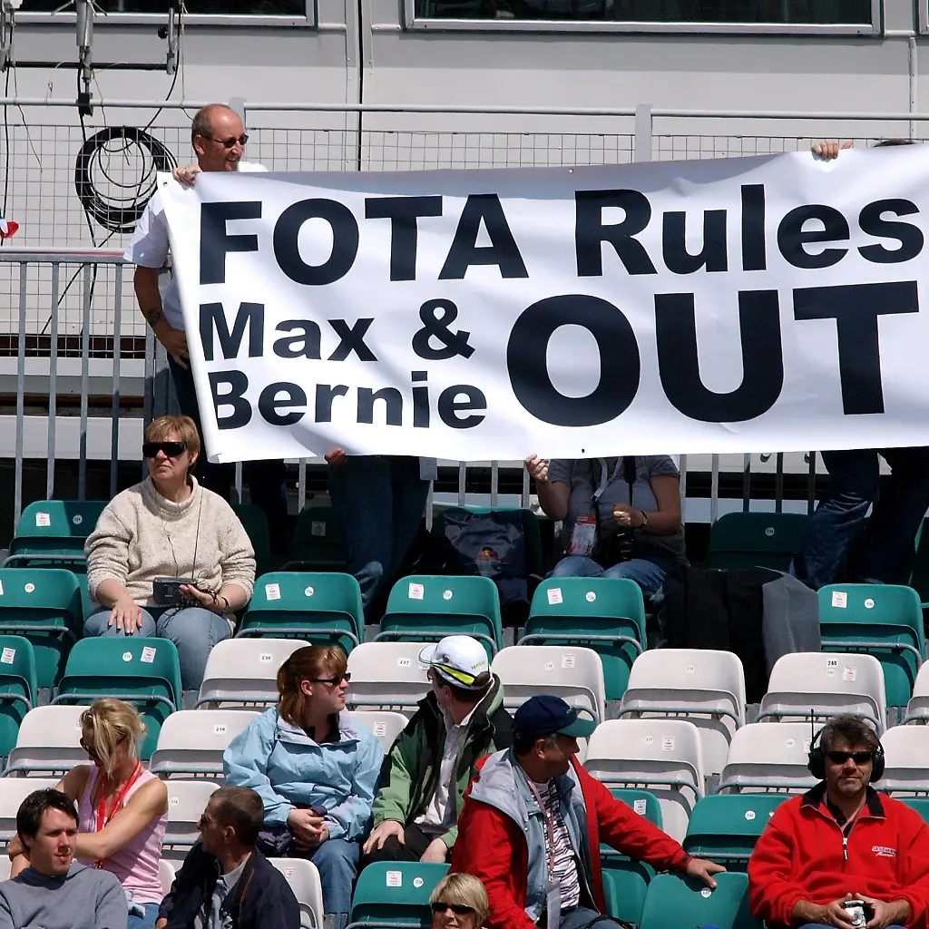 BRITAIN-AUTO-RACING-F1-GP-LMN101-jpg6218742344648674478
