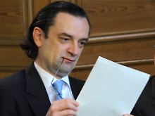 HSH-Chef Dirk Jens Nonnenmacher muss vor den Hamburger Untersuchungsausschuss.