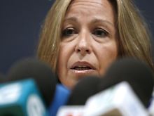 Die spanische Gesundheitsministerin Jiménez betonte, für die Bevölkerung bestehe kein Grund zur Sorge.