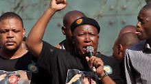 ANC-Jugendligachef Julius Malema heizt die Massen an.