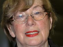... Die Verleihung der Ehrung an Felicia Langer kann er nicht nachvollziehen.