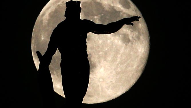 Mythen und Fakten: Der Mond