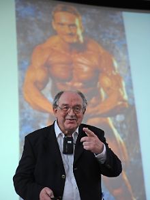 Auch Deutschlands profiliertester Doping-Jäger Werner Franke war in Freiburg dabei.
