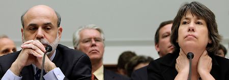 FDIC-Chefin Sheila Bair an der Seite von Fed-Chef Ben Bernanke.