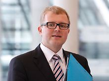 Mit einer kleinen Unterschriftensammlung setzt Frank Schäffler die FDP-Spitze gehörig unter Druck.
