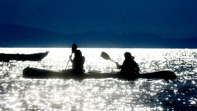 Schwimmende Inseln, strickende Männer: Auf dem Titicaca-See