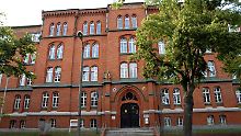 Wenn sich die Hinweise verdichten, will die Staatsanwaltschaft auch gegen das Jugendamt ermitteln.