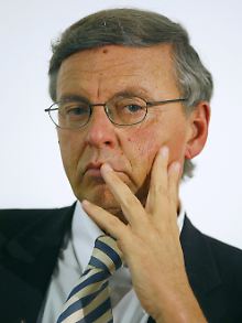 Überzeugter Widerstand: Bosbach will in jedem Fall gegen die Ausweitung des EFSF stimmen.