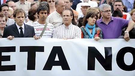 Nach dem Tod des Polizisten Eduardo Puelles (19. Juni 2009) gingen die Menschen in Bilbao für den Frieden auf die Straße.