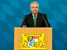 Bayerns Innenminister Joachim Herrmann verteidigt den Trojaner-Einsatz.