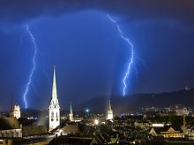 Sommergewitter über Zürich.
