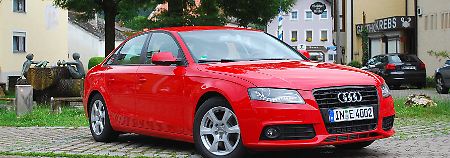 Fescher Auftritt: Wegen der Aerodynamik hat Audi das e-Modell 20 Millimeter tiefer gelegt.