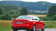 Das Repertoire an Sonderausstattungen ist sehr limitiert. Wer damit leben kann bekommt für wenig Aufpreis ein sehr sparsames Auto.