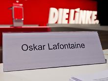 Lafontaine spricht erst am Ende des Treffens.