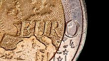 Die Euro-Länder stimmen Maßnahmen ab.