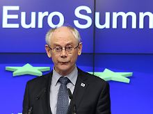 Von einer langen Nacht gezeichnet: Ratspräsident Herman Van Rompuy.