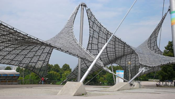 Münchner Olympiastadion: Transparentes Dachwunder