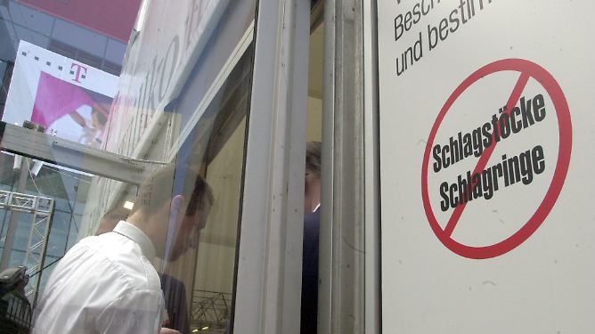 "Wer wär' nicht gerne Aktionär?": Das Trauerspiel mit der T-Aktie