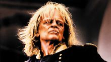 Klaus Kinski in einer Szene des Films "Cobra Verde" von 1987. Regier führte Werner Herzog.
