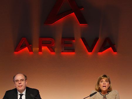 Areva-Chefin Anne Lauvergeon (rechts) mit ihrem Kollegen Alain-Pierre Raynaud, im Konzern zuständig für die Finanzen (Archivbild).