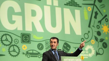 Wege aus der Krise: Grüne fordern neue Verfassung