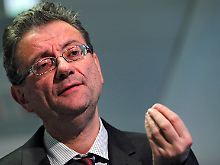 Michel Taubmann hat die Komplott-Thesen aufgestellt.