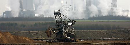 Braunkohletagebau Garzweiler: Neue Kraftwerke brauchen weniger Personal.