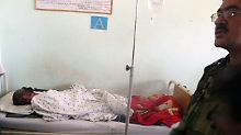 Ein Opfer des Militärschlags vom Freitag im Krankenhaus in Kundus.