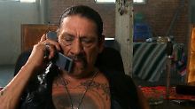 Caesar (Danny Trejo) hat ein Problem mit Brando.
