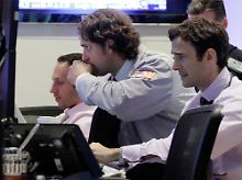 Erste Reaktionen an der Wall Street: "CreditWatch with negative implications."